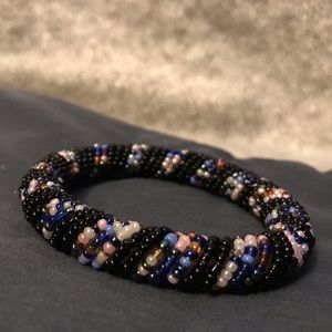 2/$10 Pretty bead bracelet